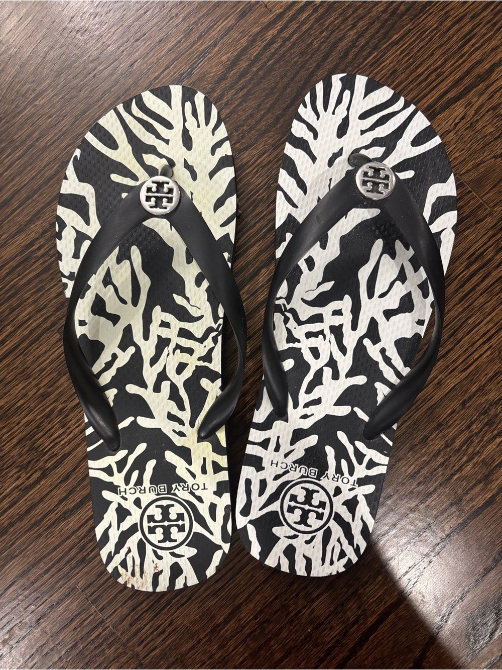 Size 9- Tory Burch Black and White Coral-Print Logo Flip Flops